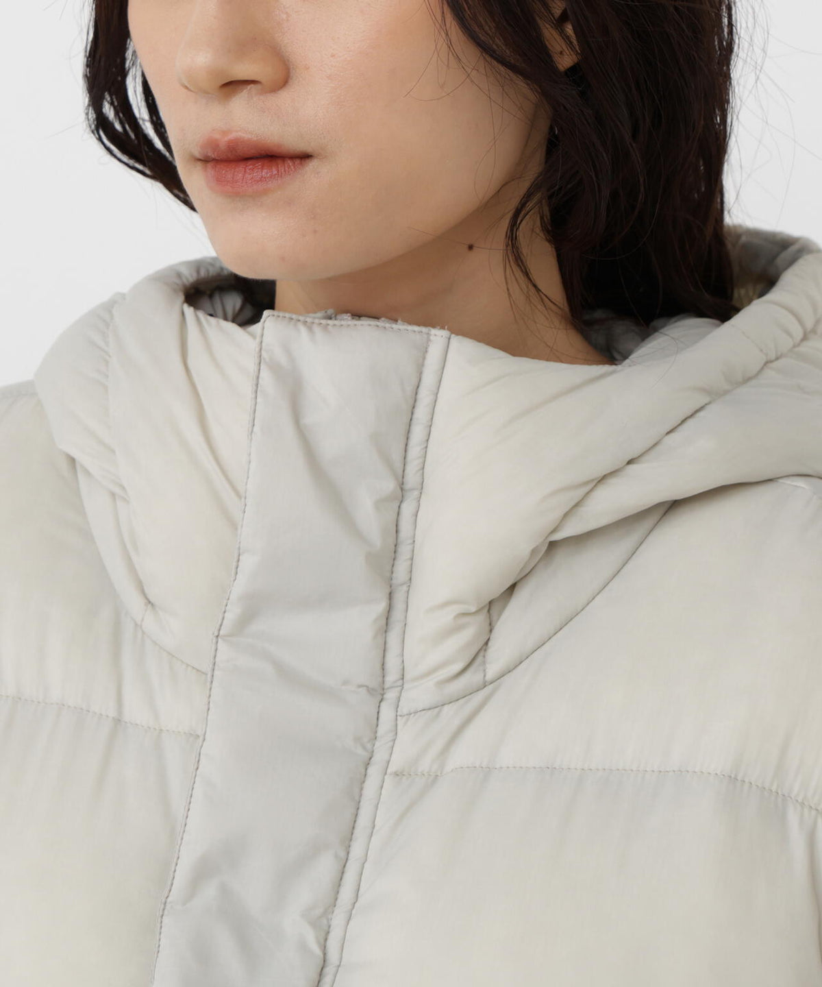 165cm/B:77cm/W:57cm/H:79cm 着用サイズ：M