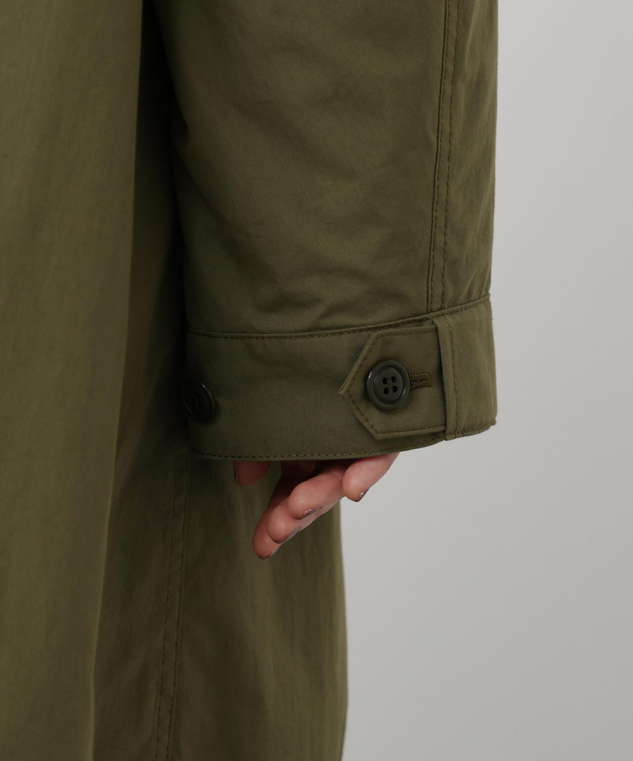 165cm/B:77cm/W:57cm/H:79cm 着用サイズ：M