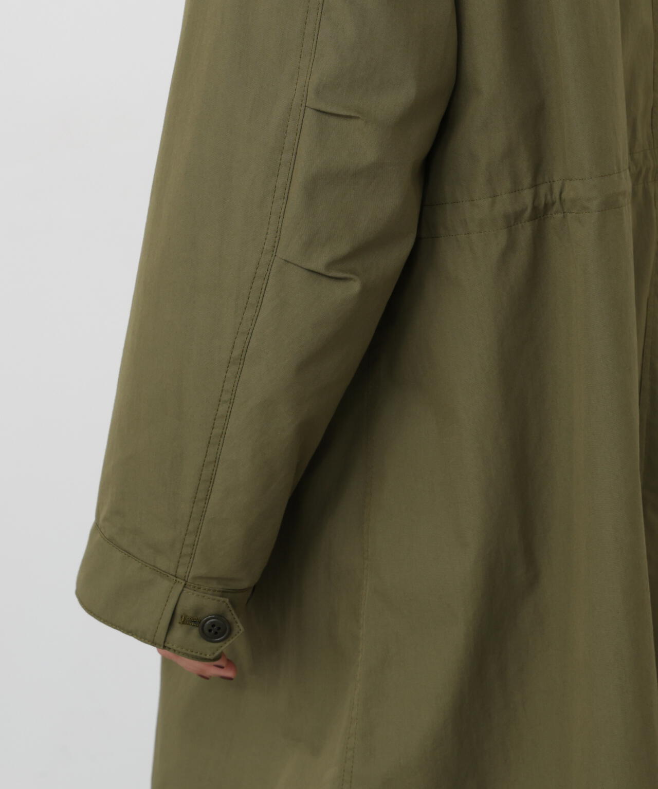 165cm/B:77cm/W:57cm/H:79cm 着用サイズ：M