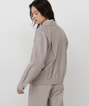 165cm/B:77cm/W:57cm/H:79cm 着用サイズ：M