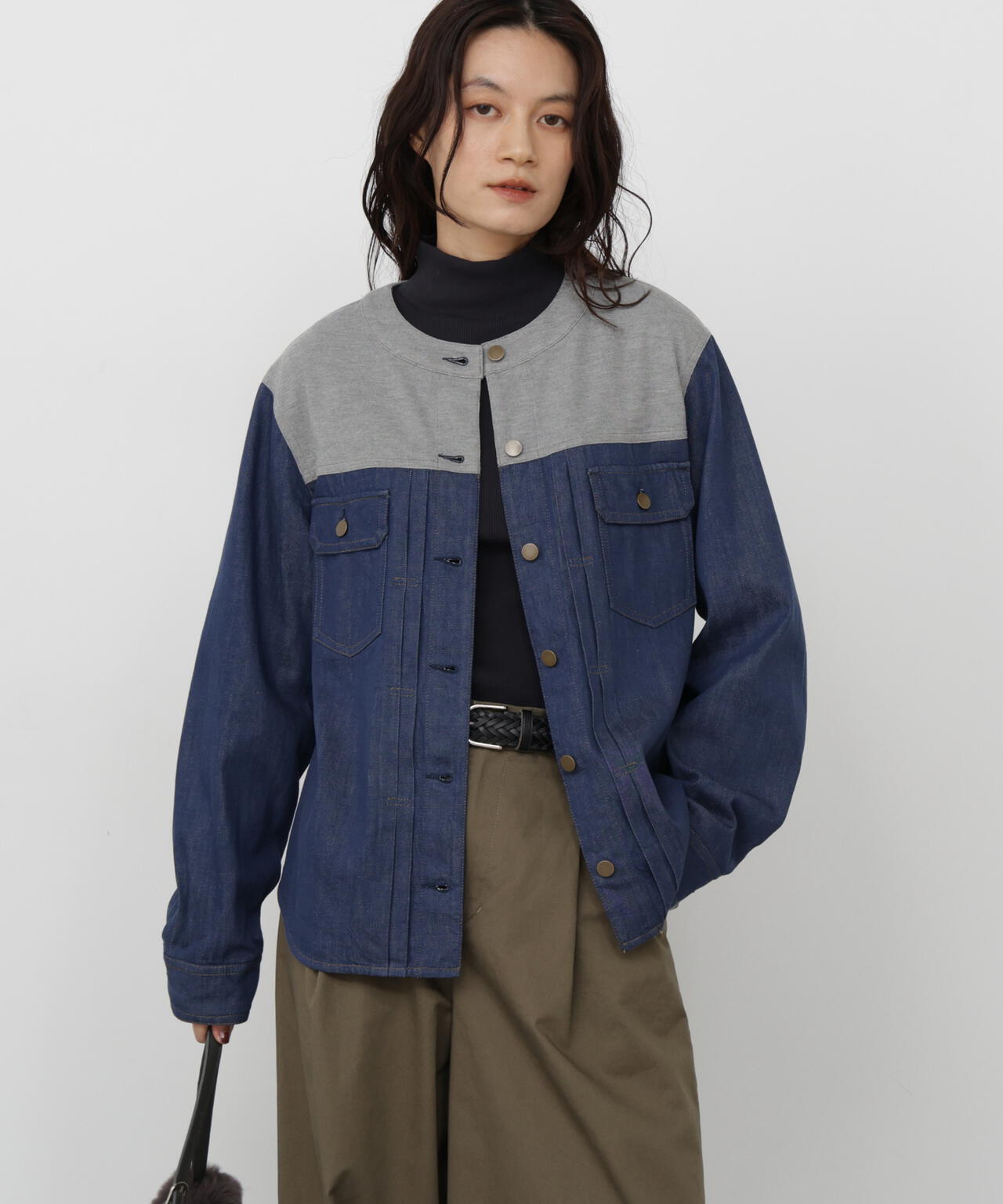 165cm/B:77cm/W:57cm/H:79cm 着用サイズ：M
