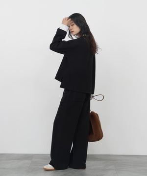 165cm/B:77cm/W:57cm/H:79cm 着用サイズ：M