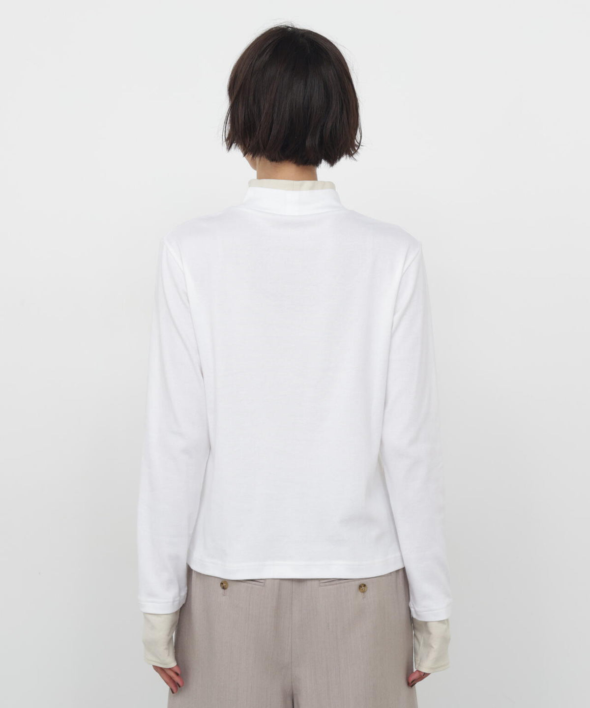 身長168cm　B76 W58 H86 着用サイズ：M