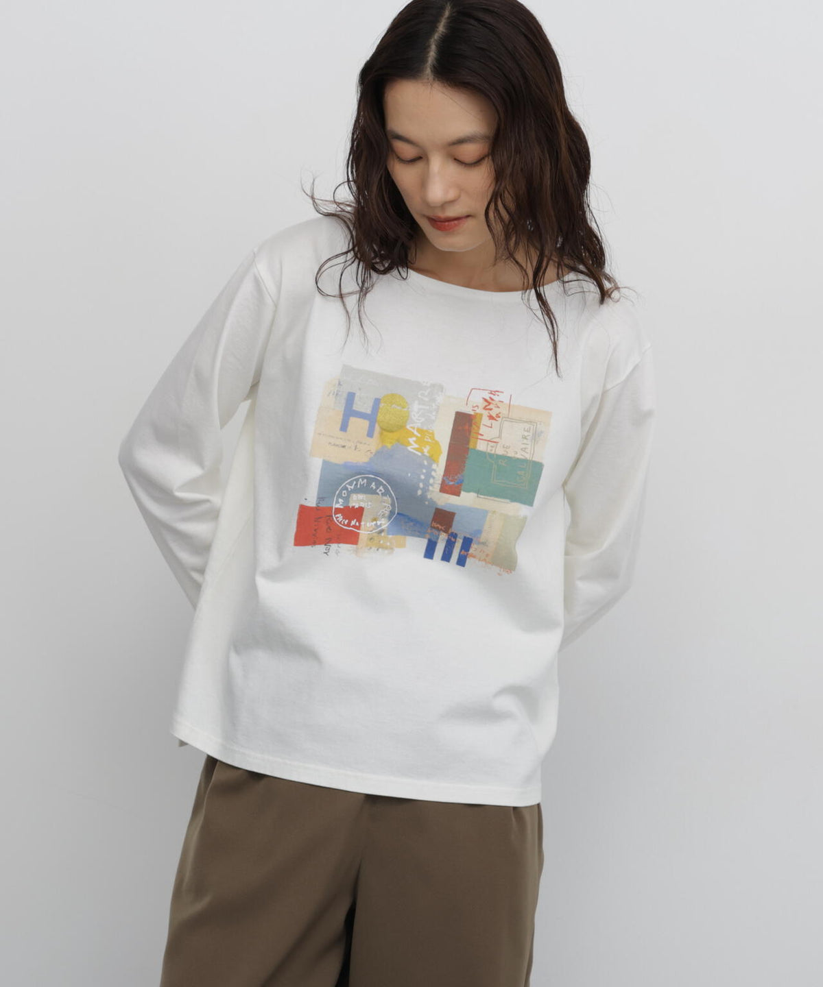 165cm/B:77cm/W:57cm/H:79cm 着用サイズ：M