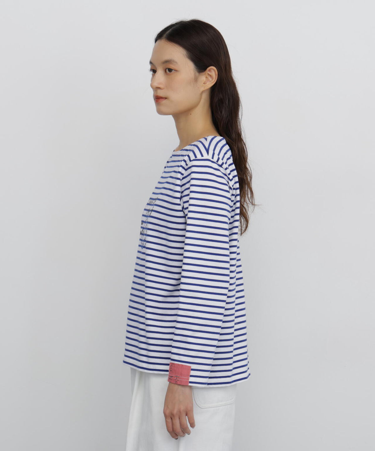 165cm/B:77cm/W:57cm/H:79cm 着用サイズ：M