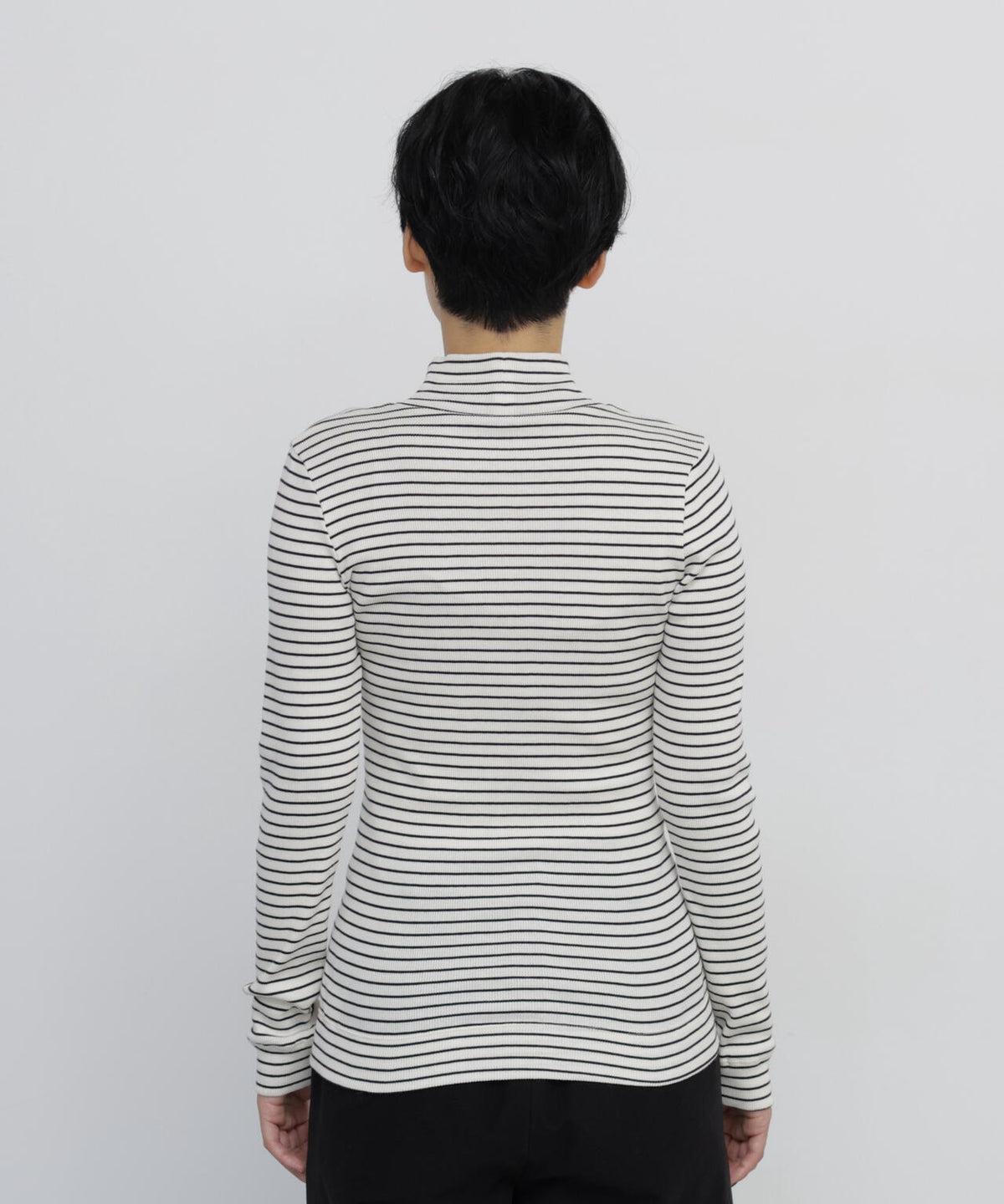 166cm　B/78　W/58　H/86 着用サイズ：M