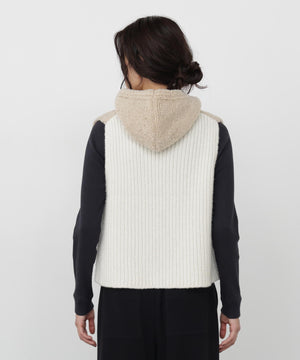 165cm/B:77cm/W:57cm/H:79cm 着用サイズ：M