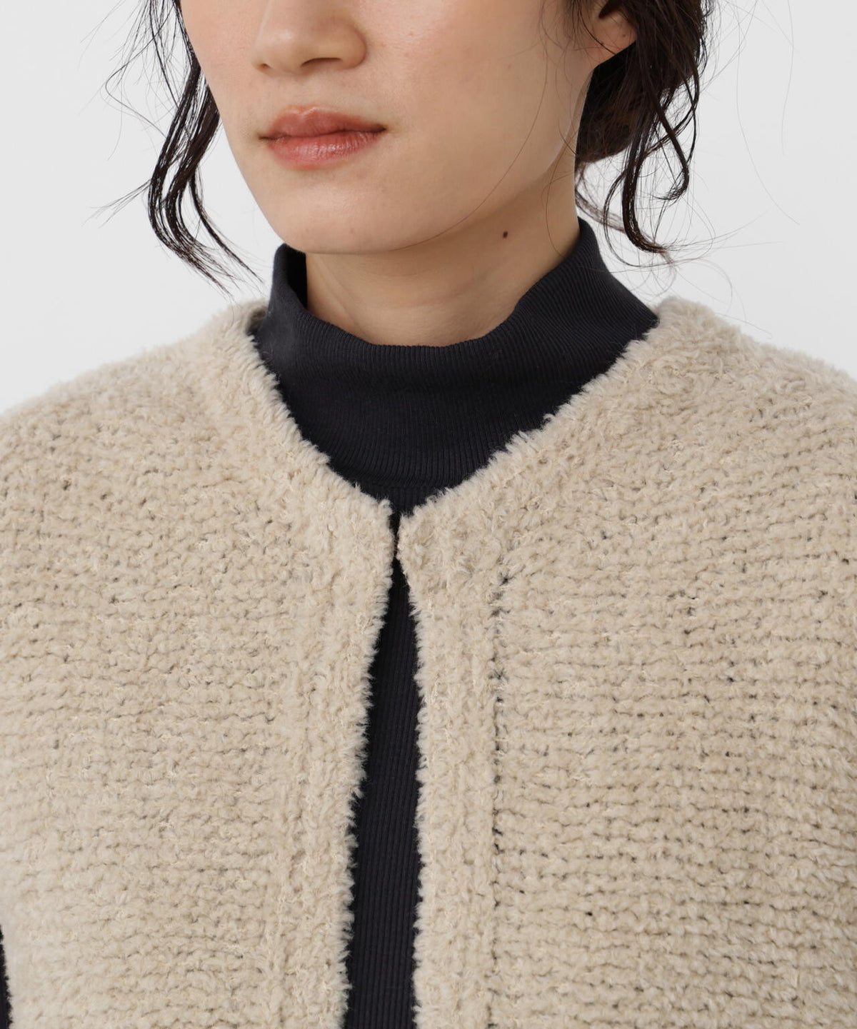 165cm/B:77cm/W:57cm/H:79cm 着用サイズ：M