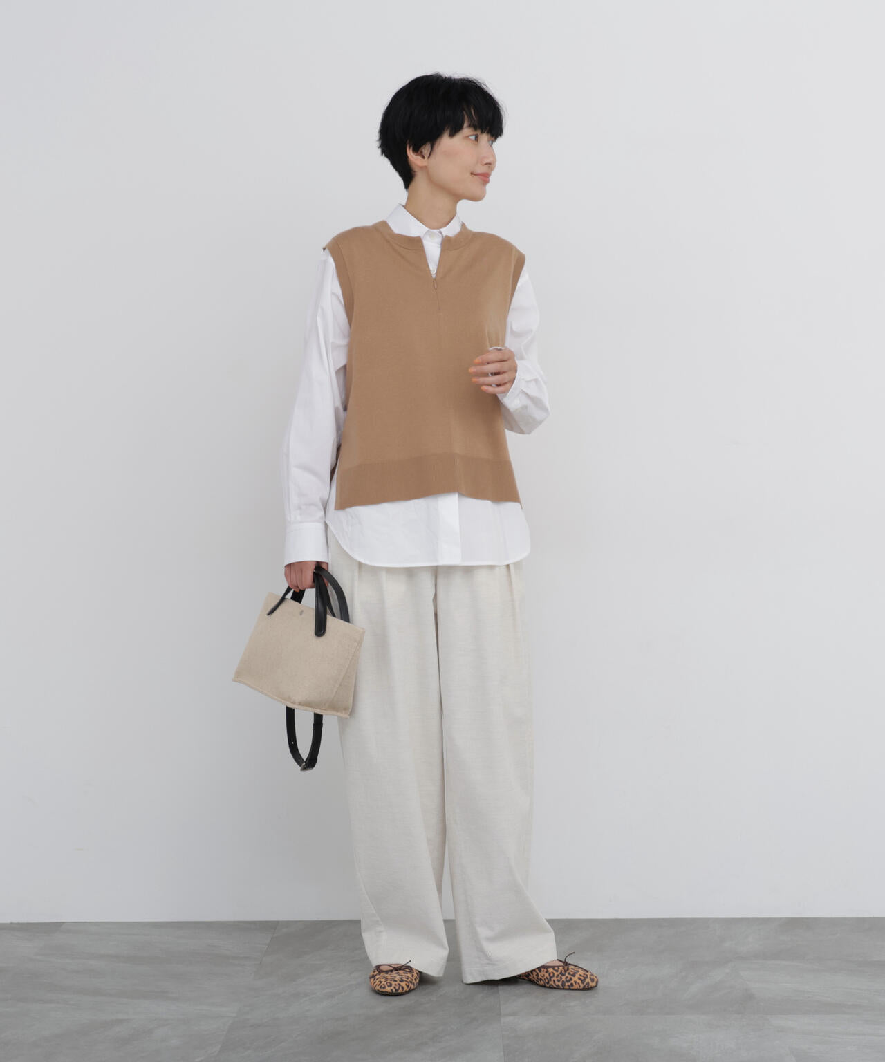 166cm　B/78　W/58　H/86 着用サイズ：M