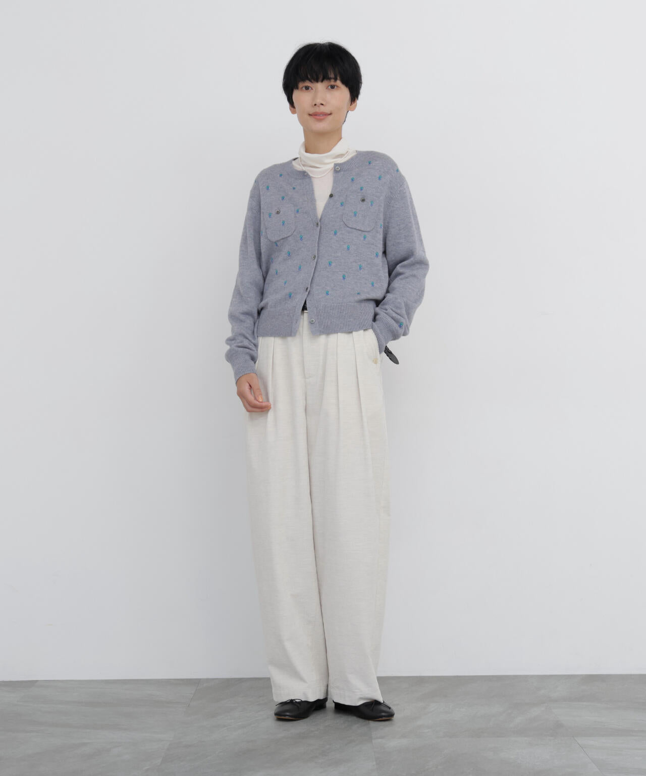 166cm　B/78　W/58　H/86 着用サイズ：M