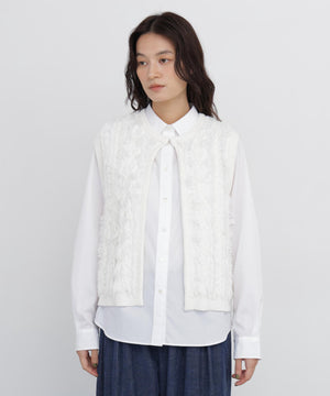 165cm/B:77cm/W:57cm/H:79cm 着用サイズ：M