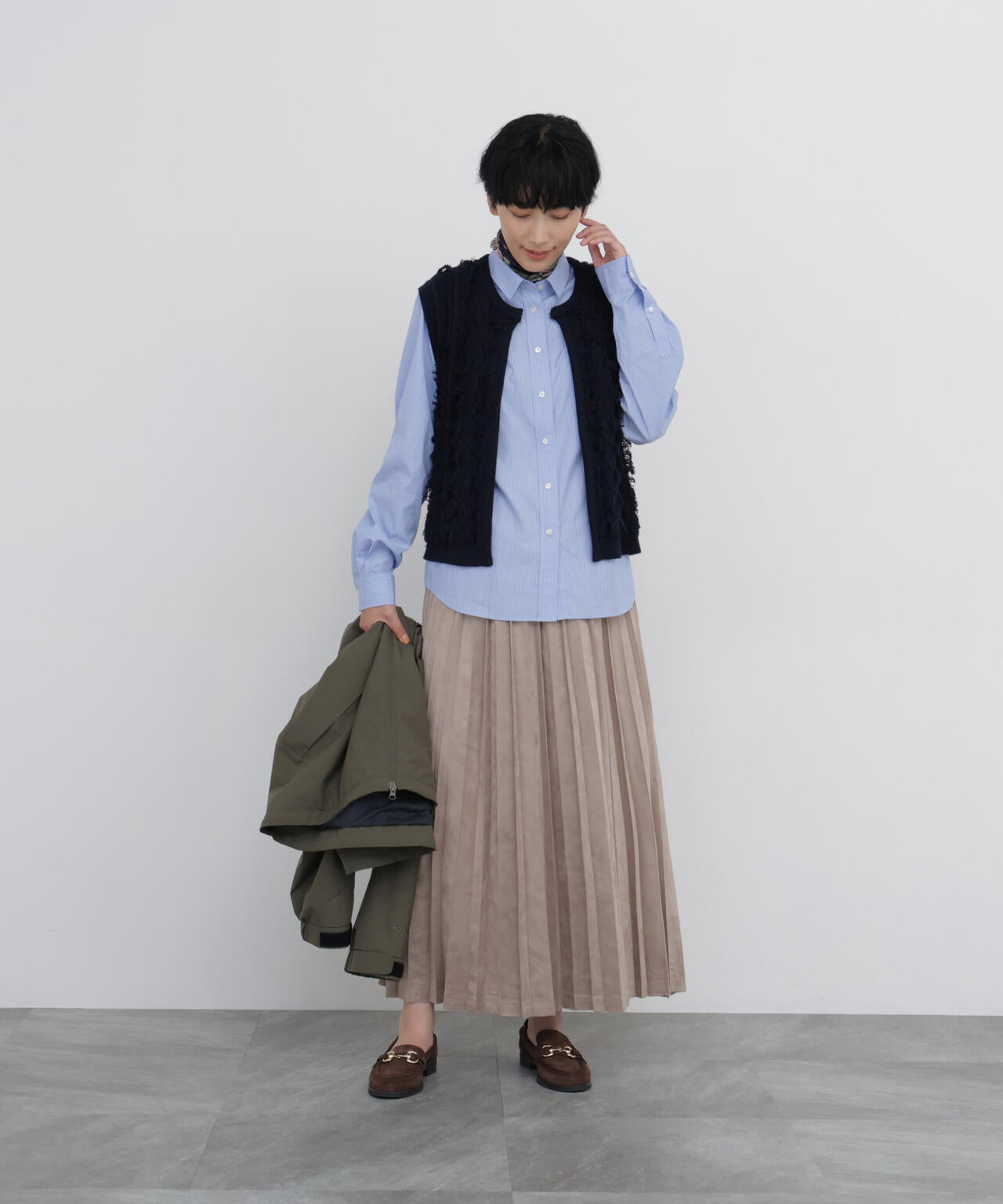 166cm　B/78　W/58　H/86 着用サイズ：M