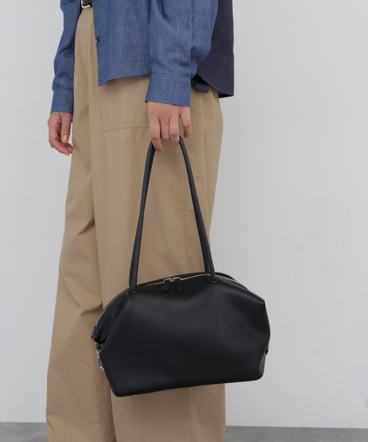 【＆ＭｙｕＱ】フェイクレザーショルダーバッグ