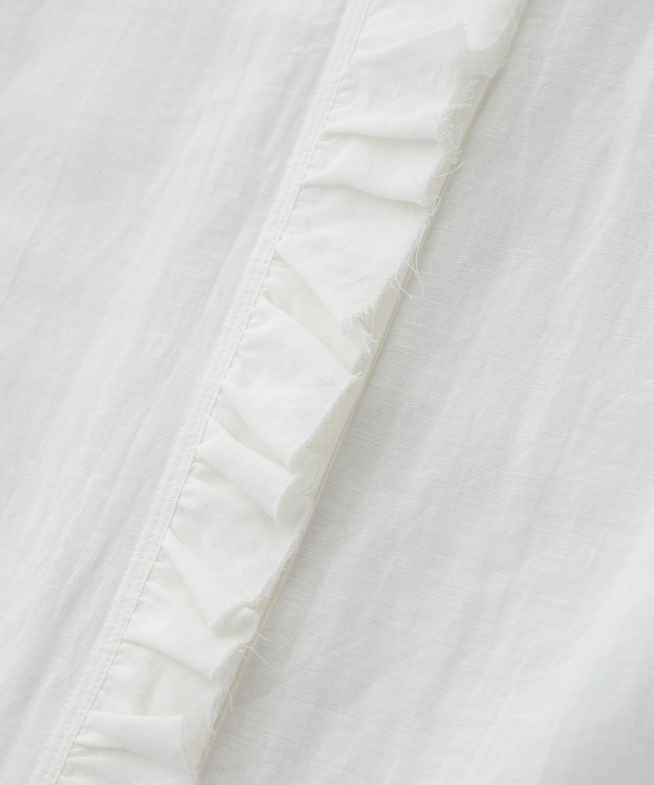 綿麻ボイルフリルブラウス