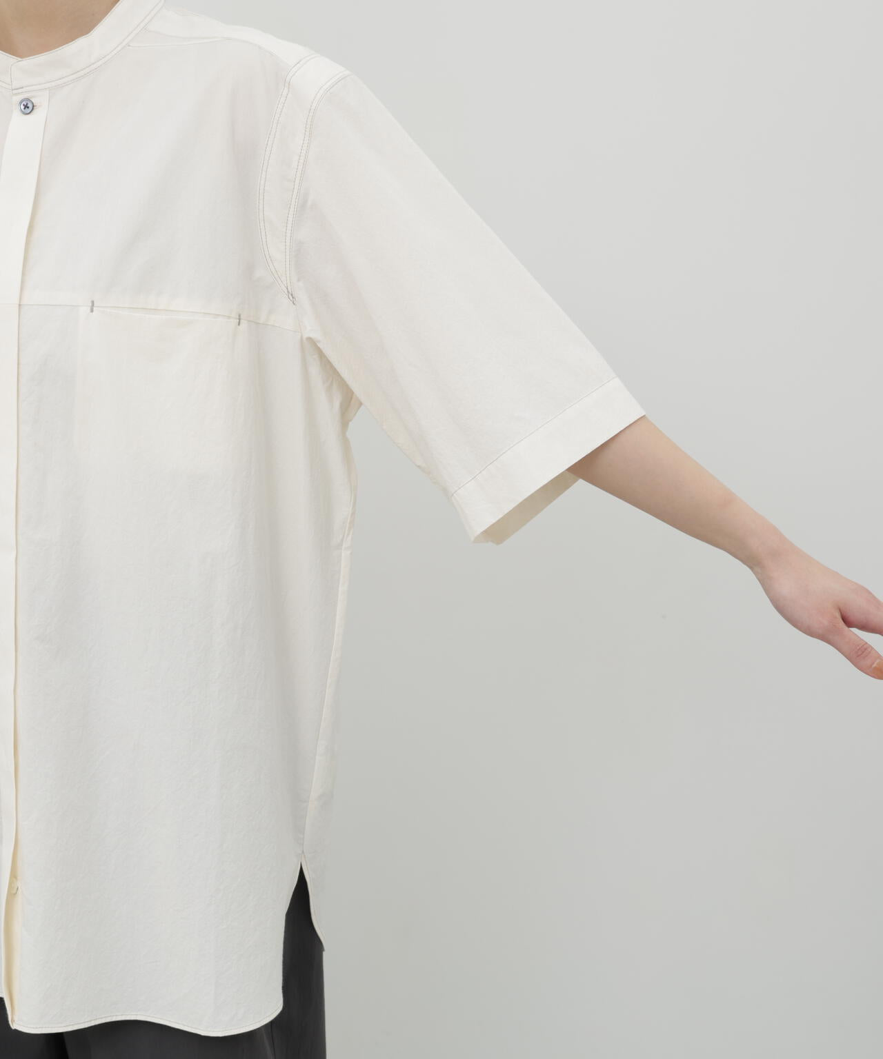《KASANEZUKI》 コットンワッシャーオーバーサイズ半袖シャツ