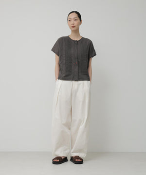 H:174　B:84　W:59 着用サイズ：M