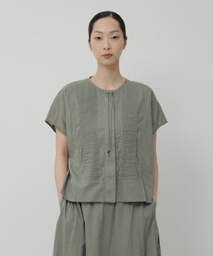 H:174　B:84　W:59 着用サイズ：M