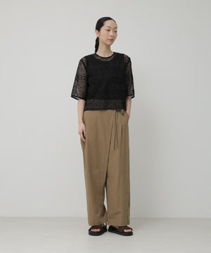 H:174　B:84　W:59 着用サイズ：M