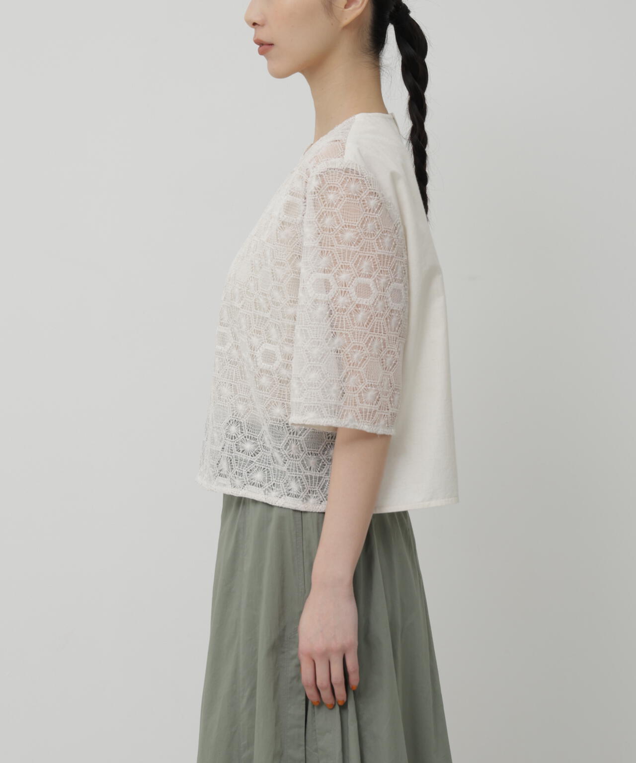 H:174　B:84　W:59 着用サイズ：M