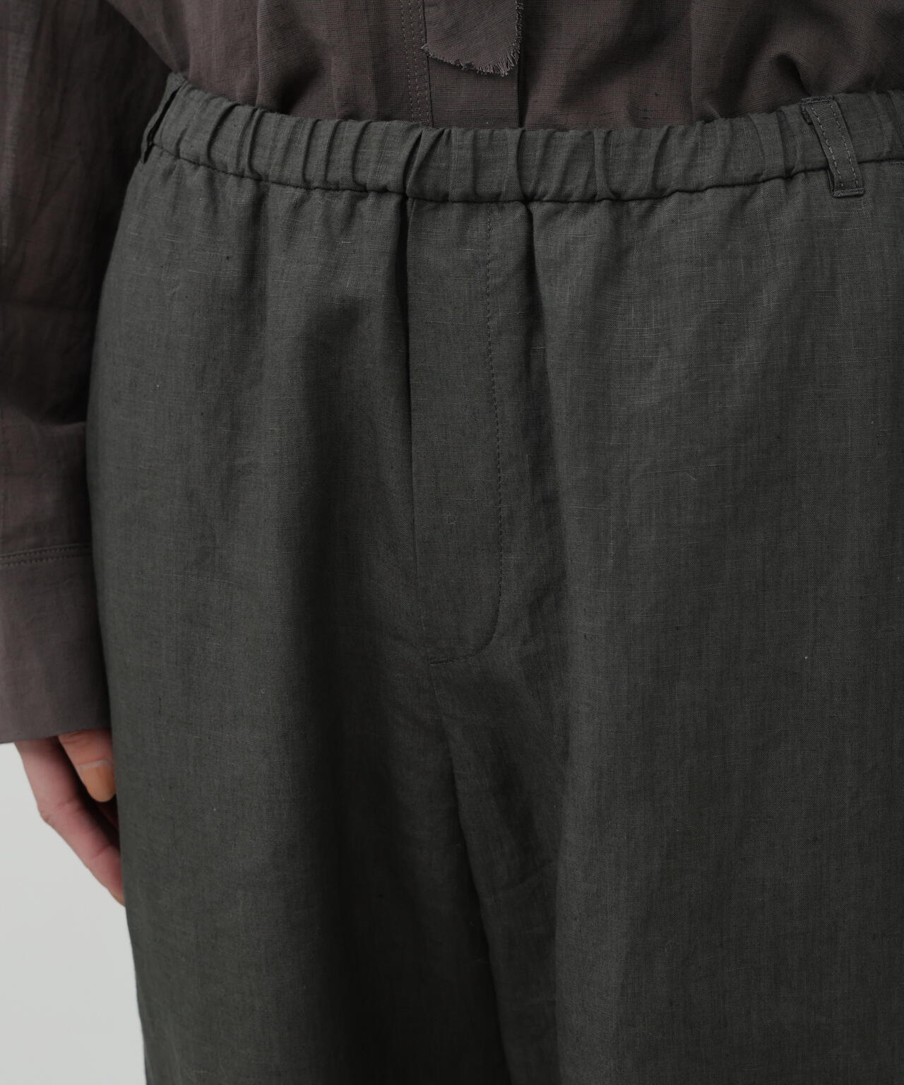 リネンキャンブリックテーパードパンツ