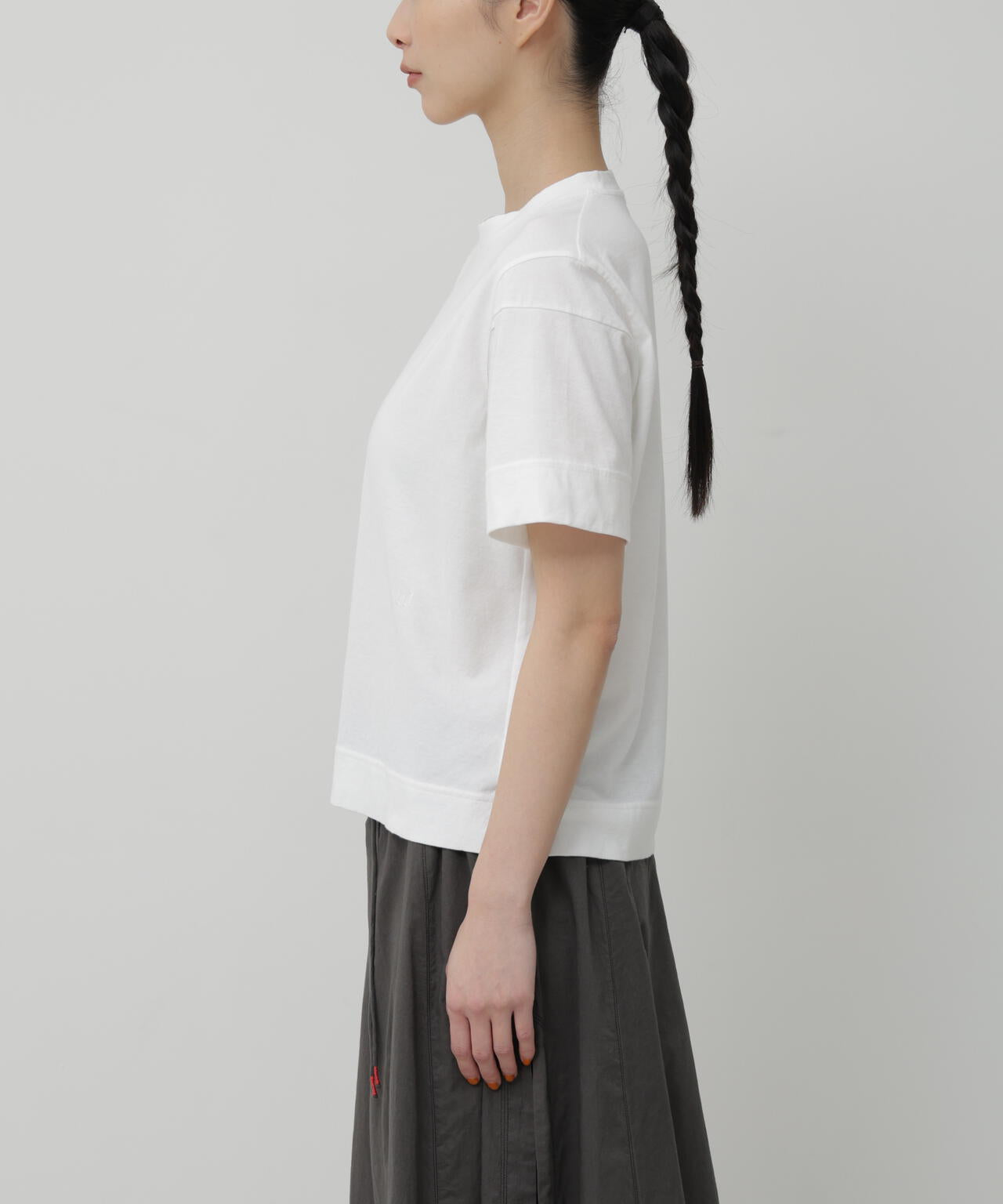 H:174　B:84　W:59 着用サイズ：M