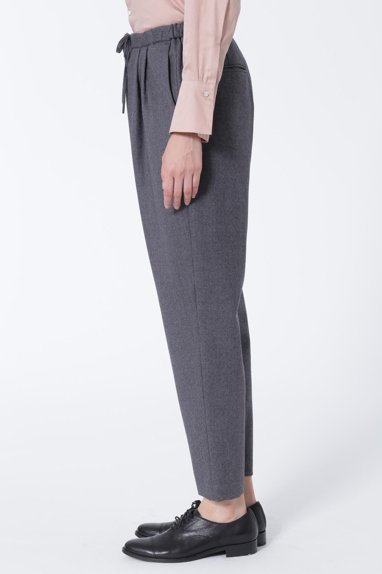 《arrive paris》フラノストレッチドロストパンツ