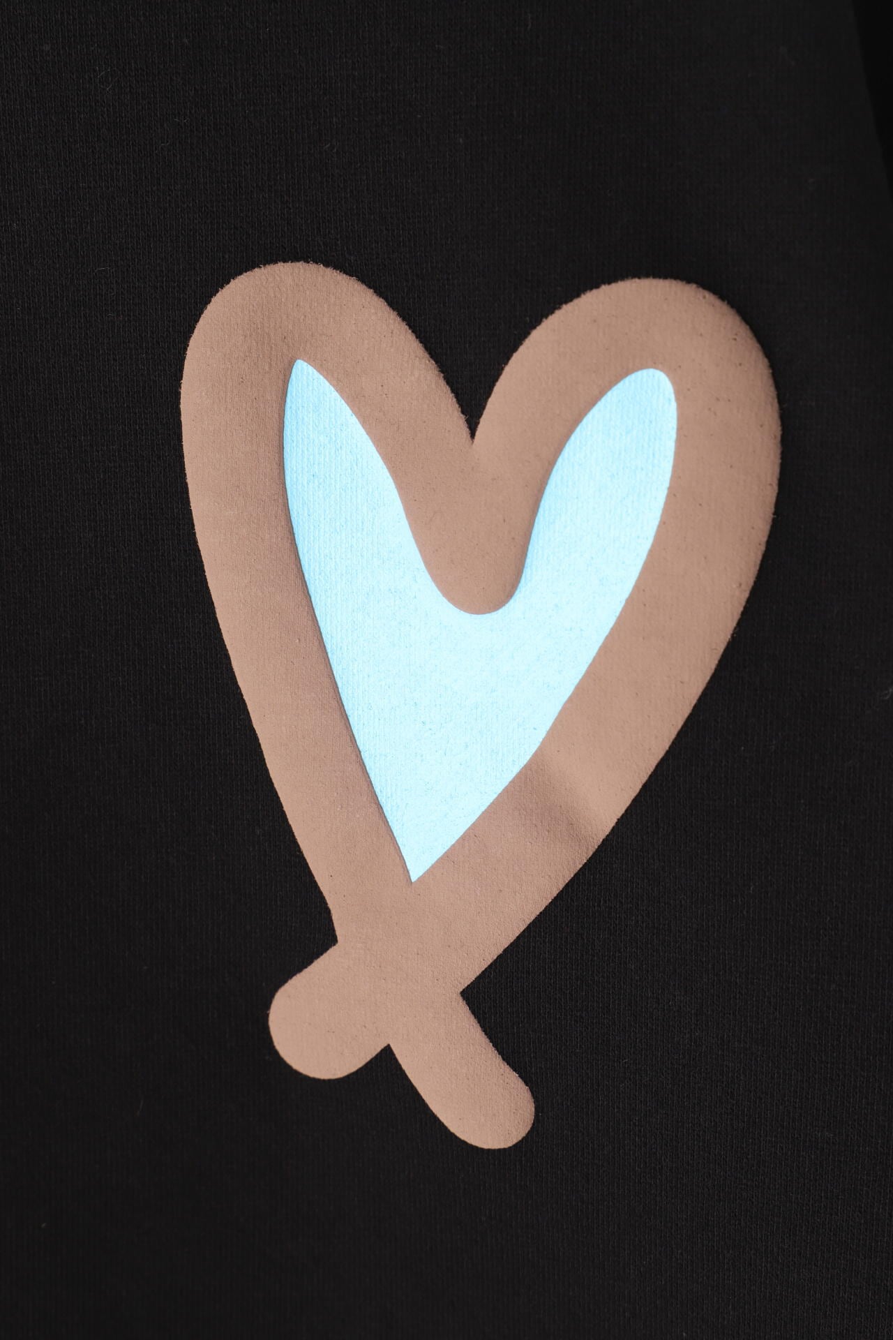 ecd05dcf-3df5-581f-9af2-e5f12626272f_Image