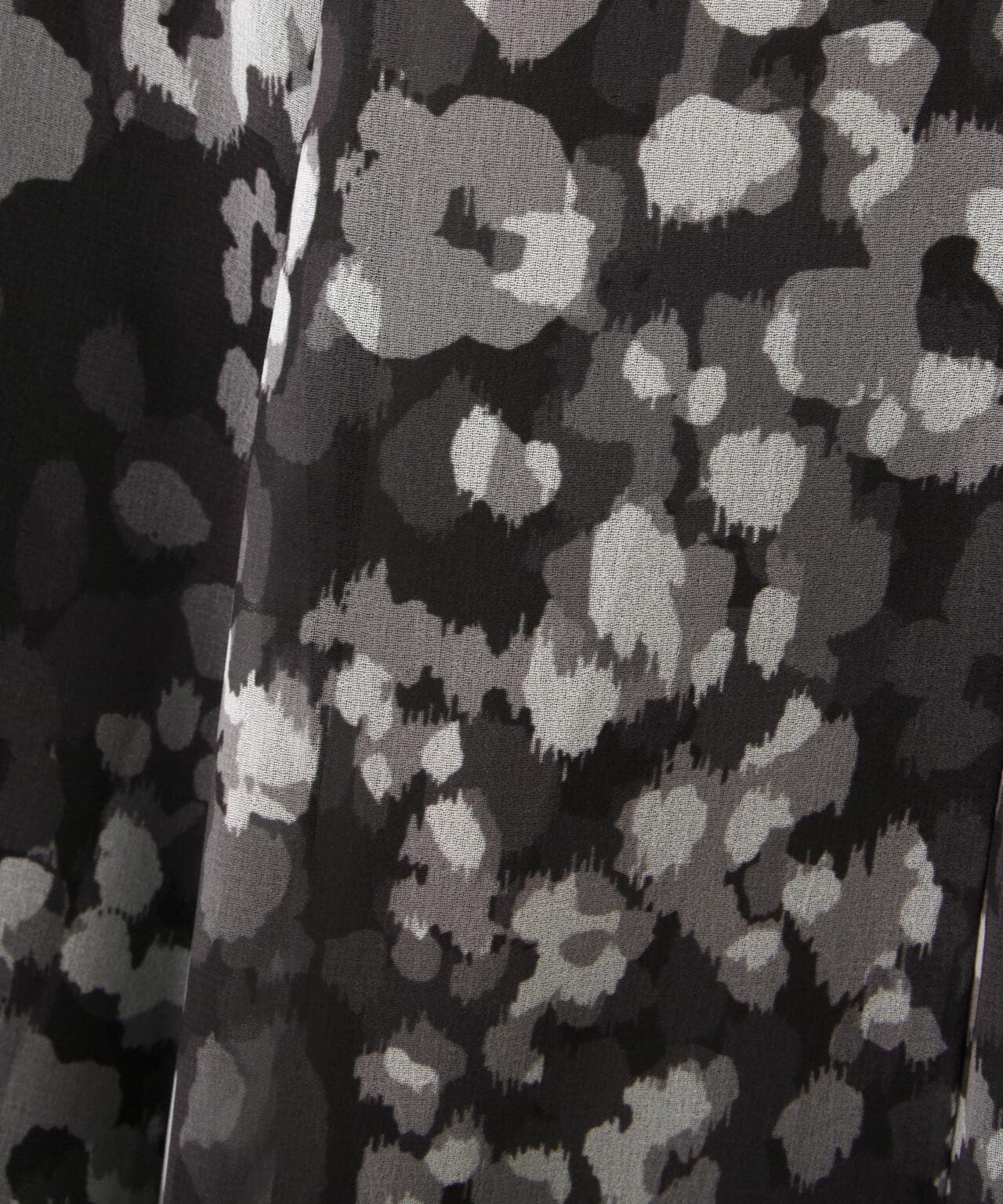 ニュアンス柄ヘムフレアスカート