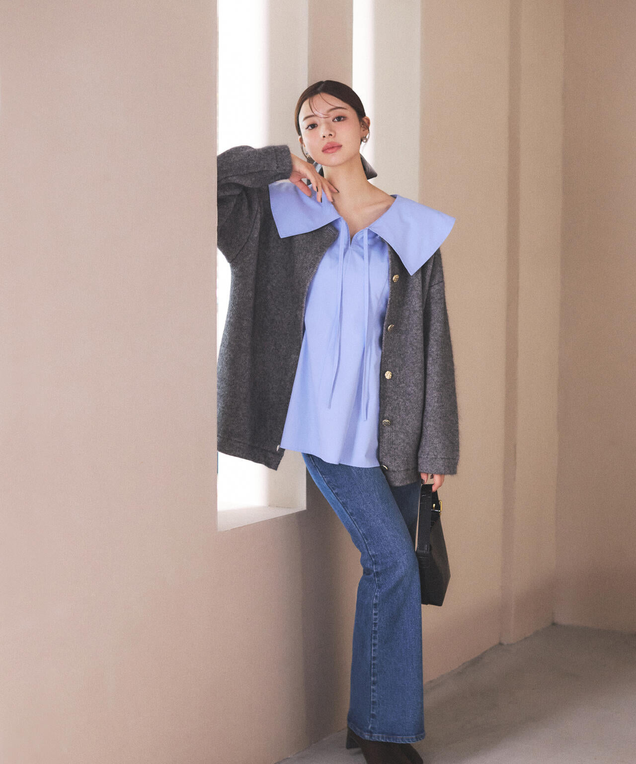 【青島心さん着用】ビッグカラーブラウス