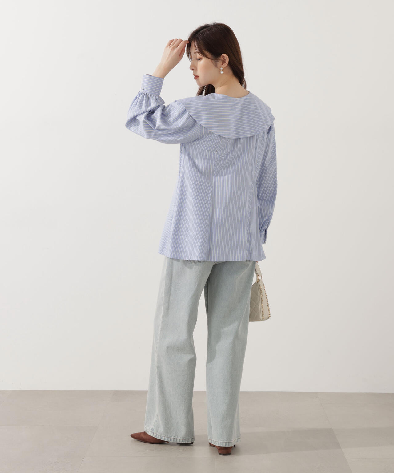 【青島心さん着用】ビッグカラーブラウス