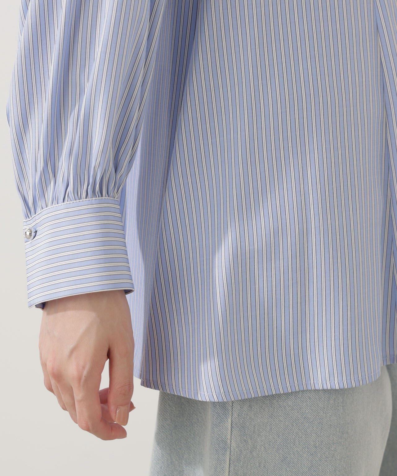 【青島心さん着用】ビッグカラーブラウス