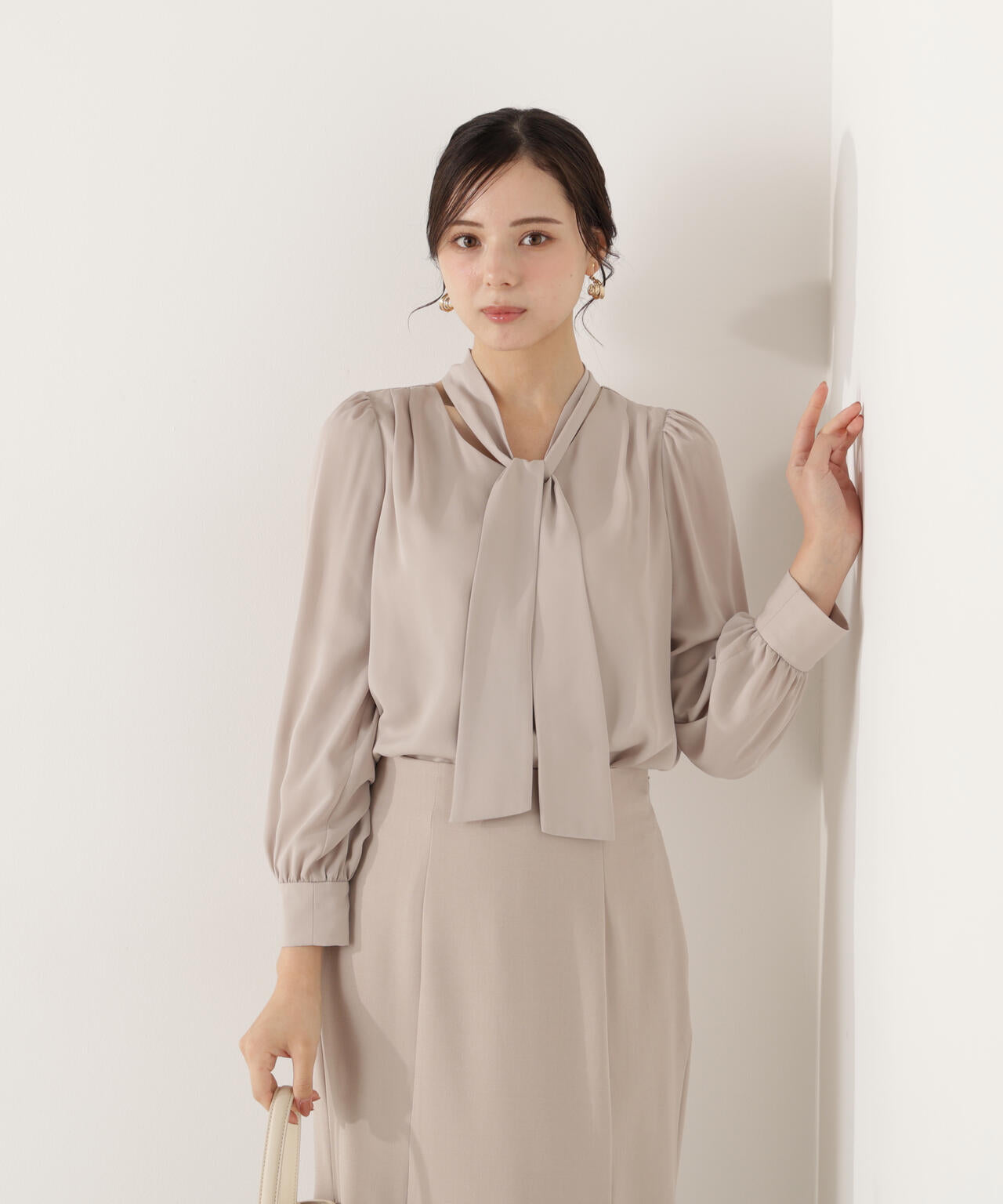 ＜ウォッシャブル＞2wayリボンタック付きブラウス