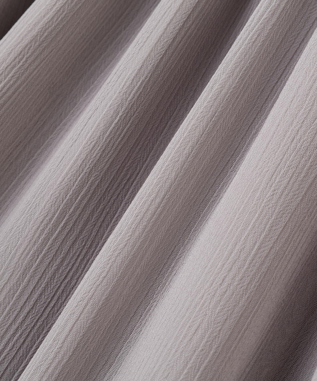 【松川星さん着用】ショルダーリボンシャーリングブラウス【グレー×ベルベット：official site限定】