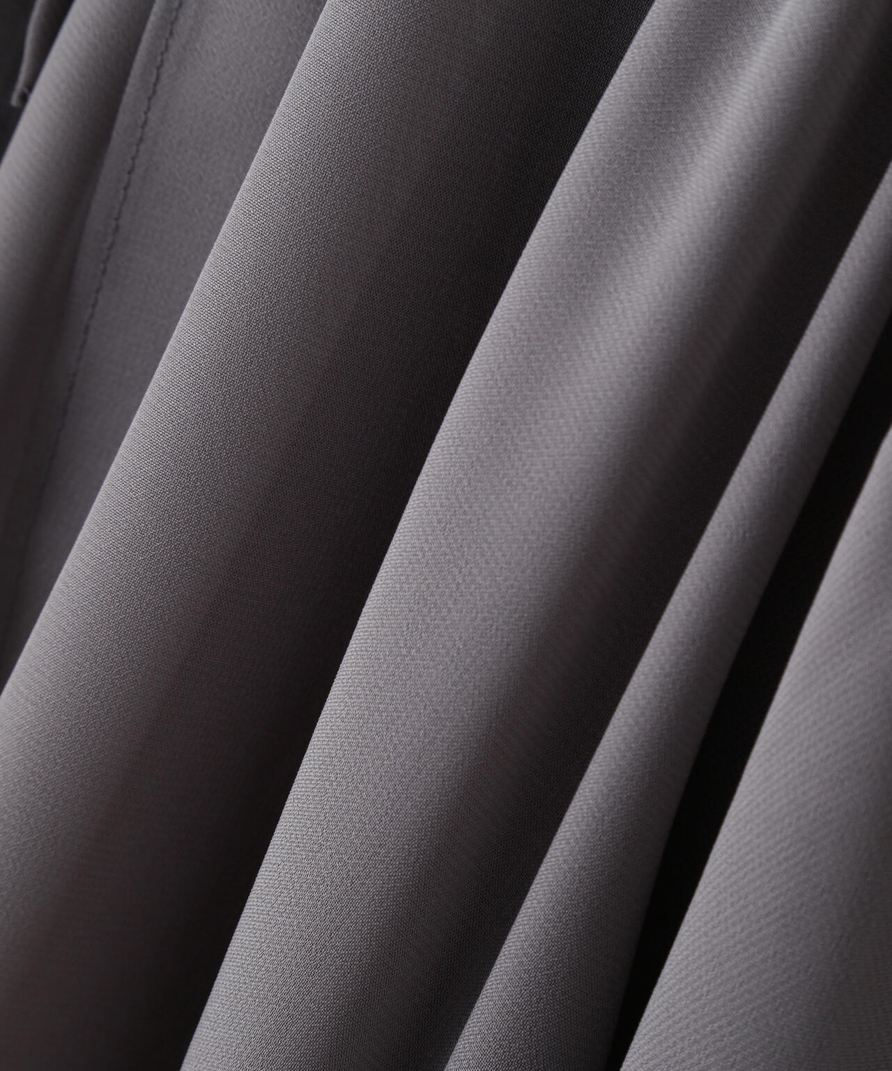 シフォンブラウス