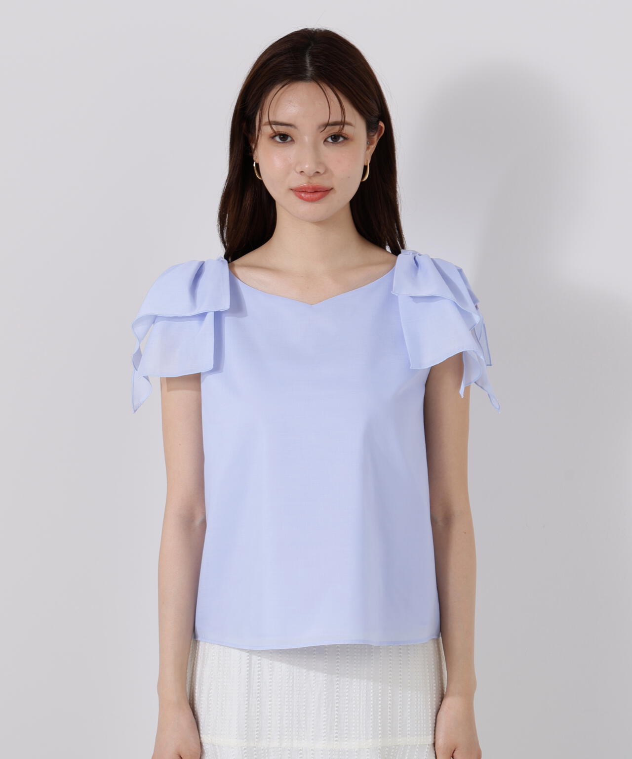 ショルダーリボンブラウス