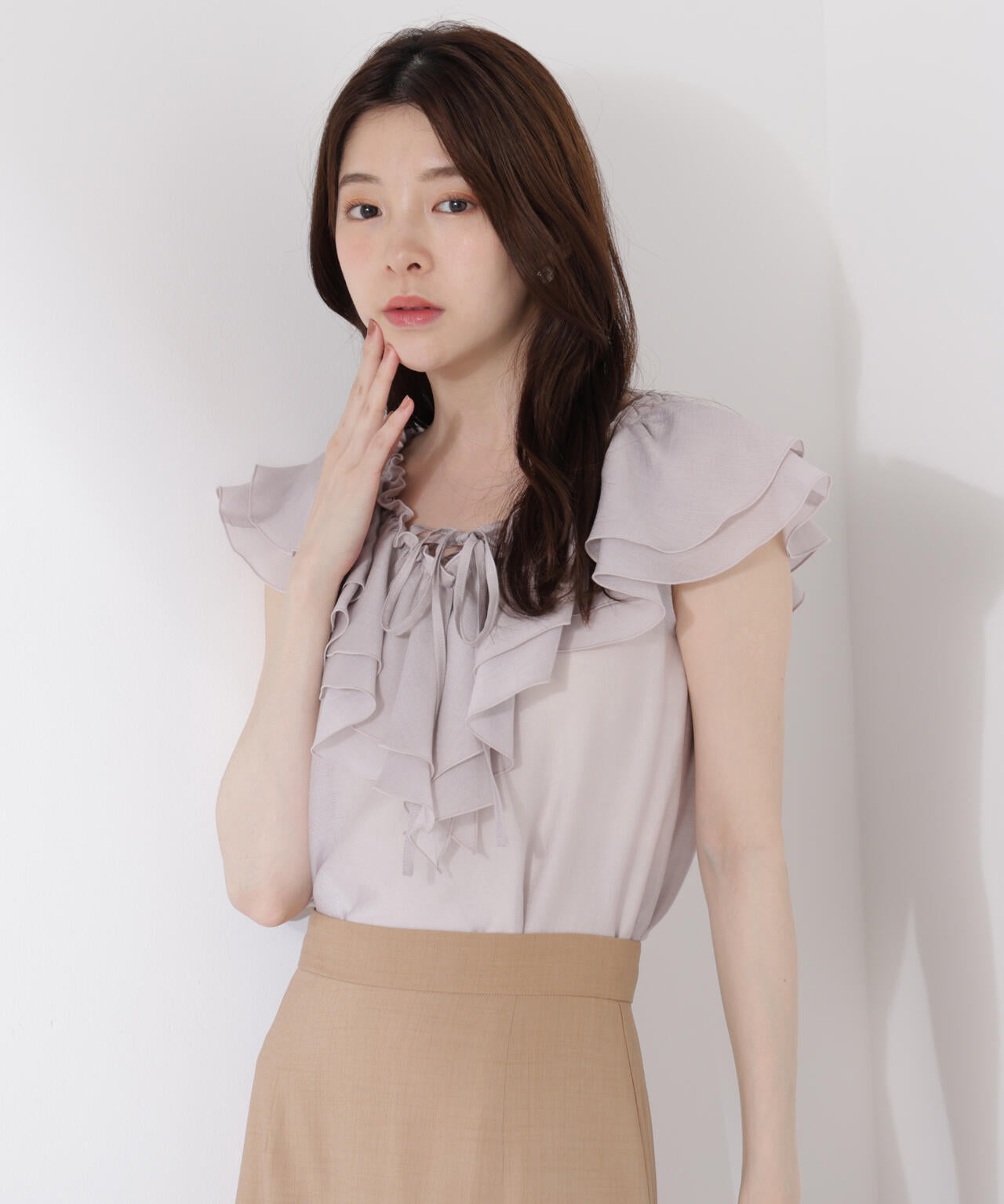 フロントリボンシアーブラウス