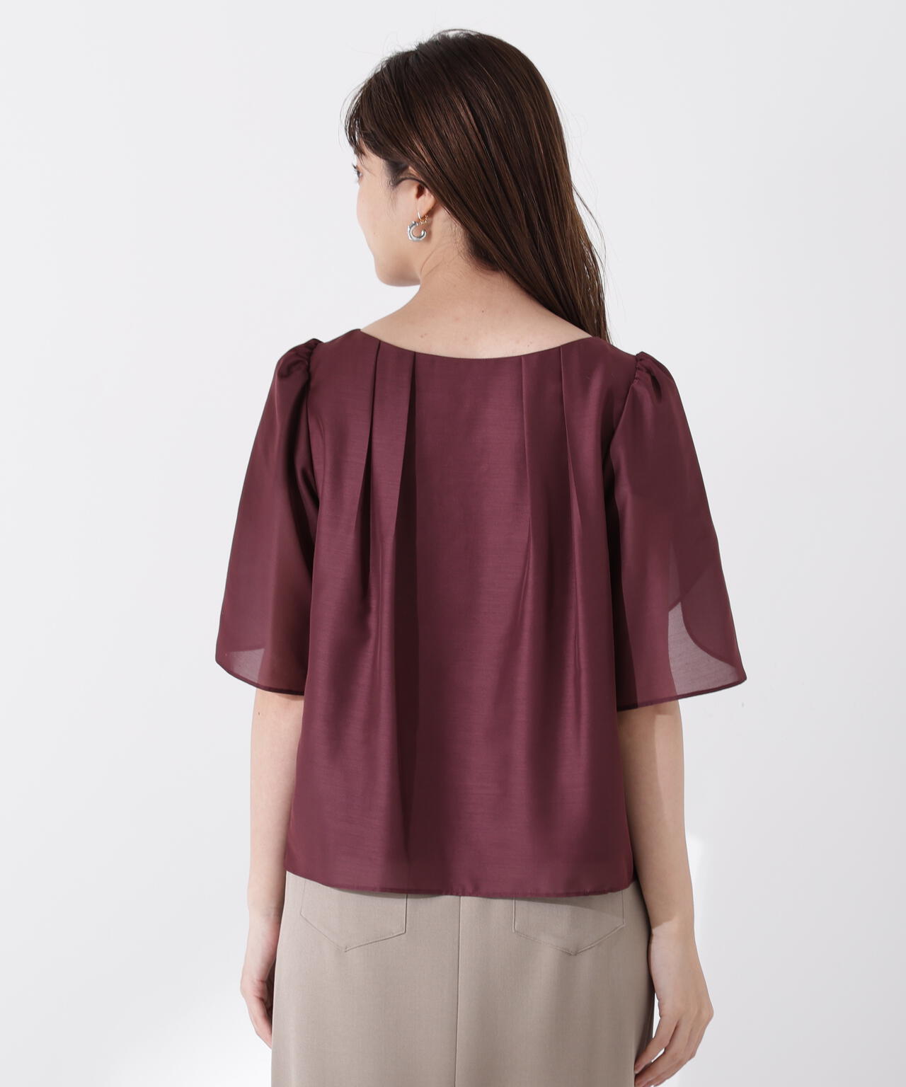 パールポイントフレアスリーブブラウス