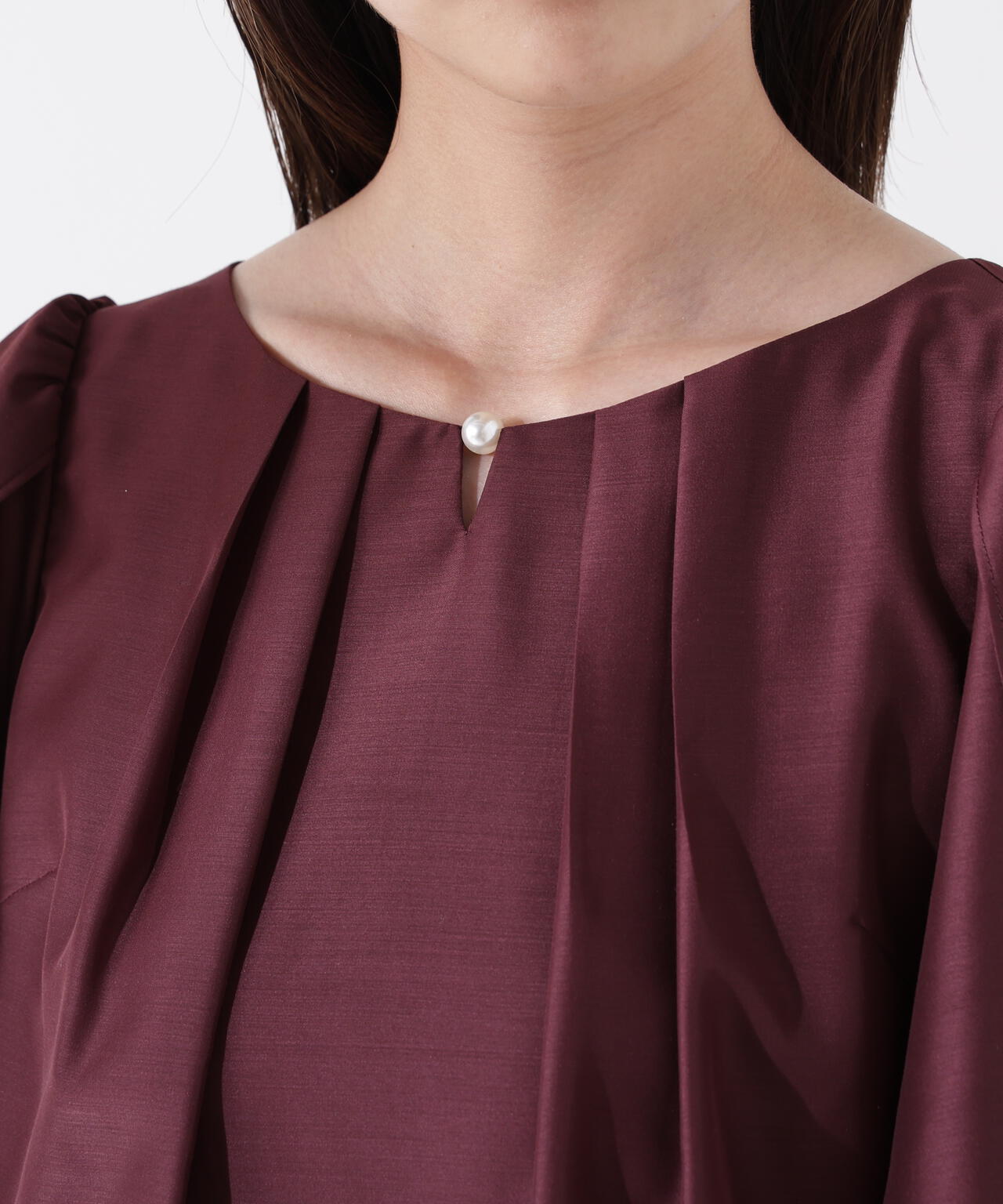 パールポイントフレアスリーブブラウス