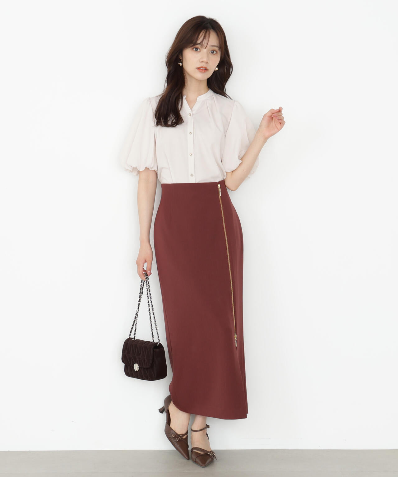 ＜ウォッシャブル＞バルーンタックブラウス