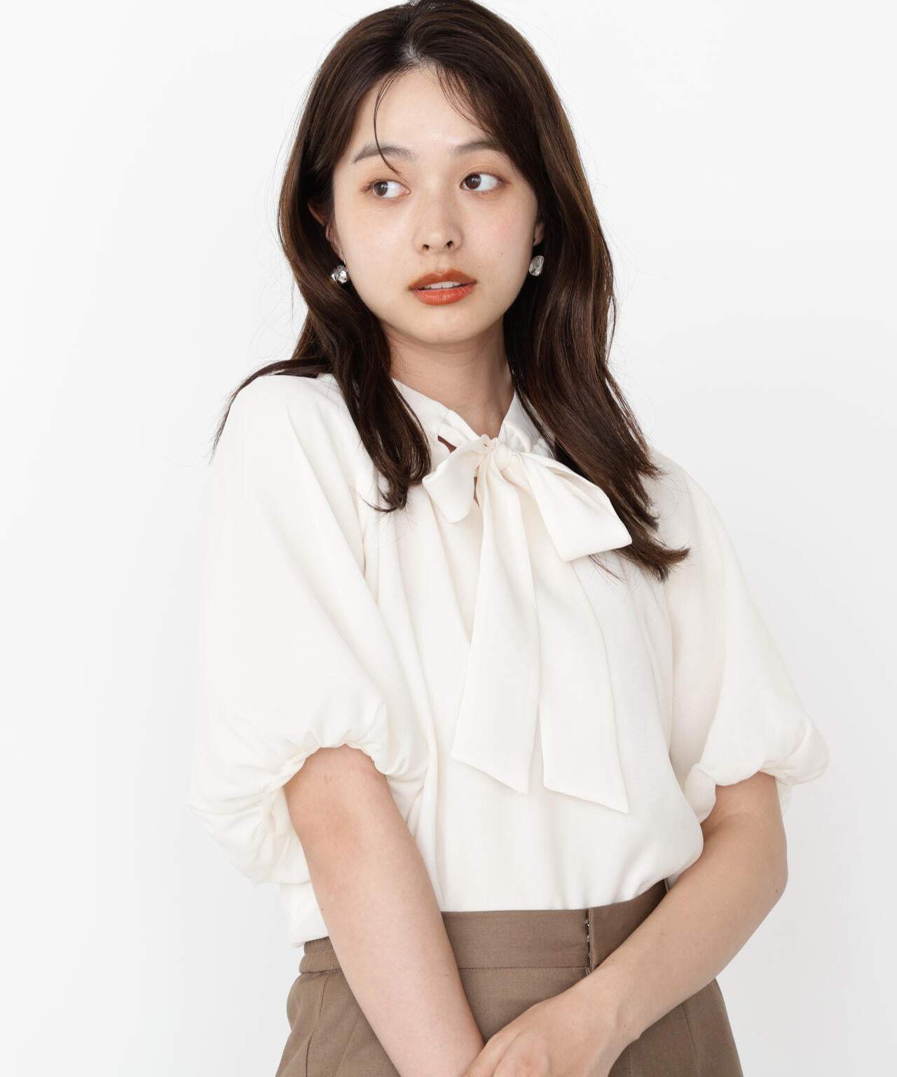 バルーンスリーブリボンブラウス