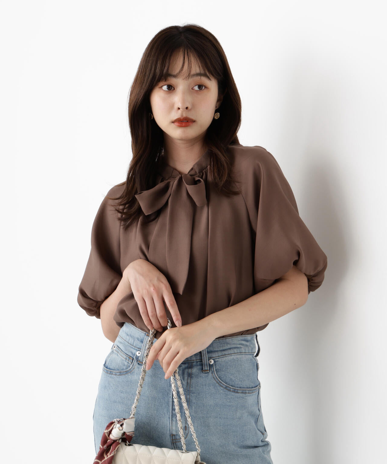 バルーンスリーブリボンブラウス