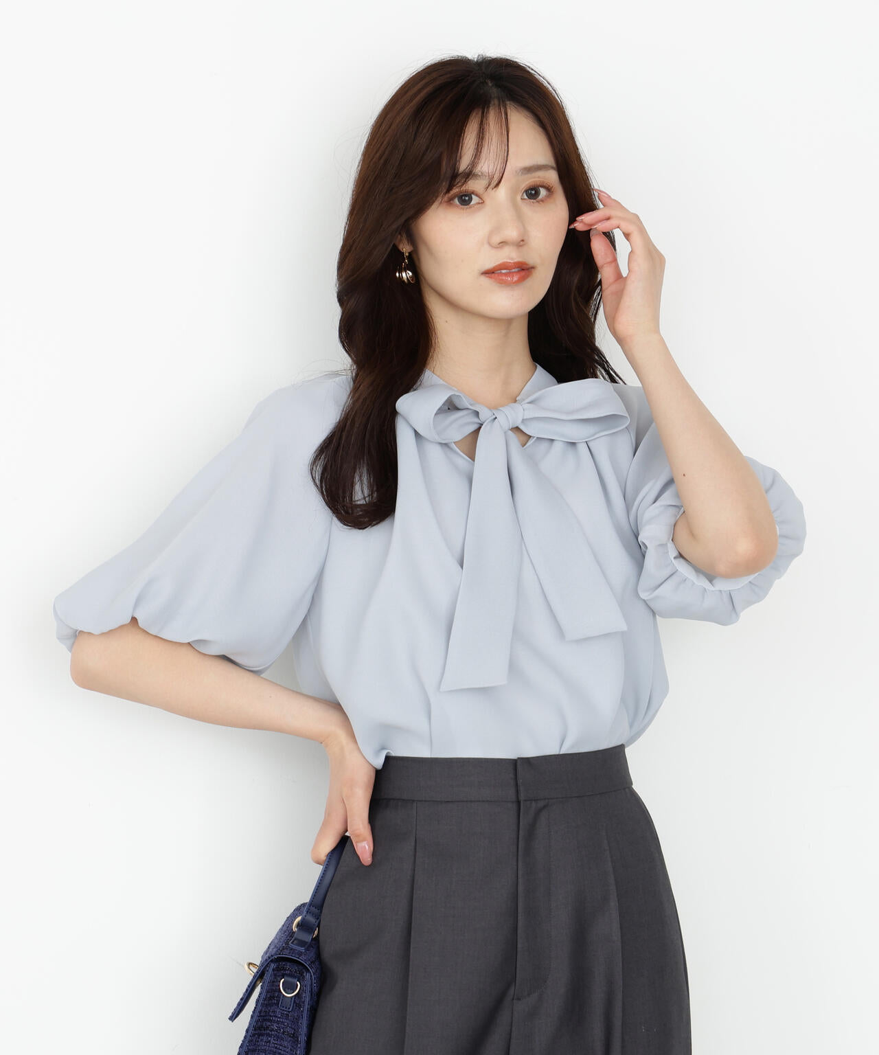 バルーンスリーブリボンブラウス