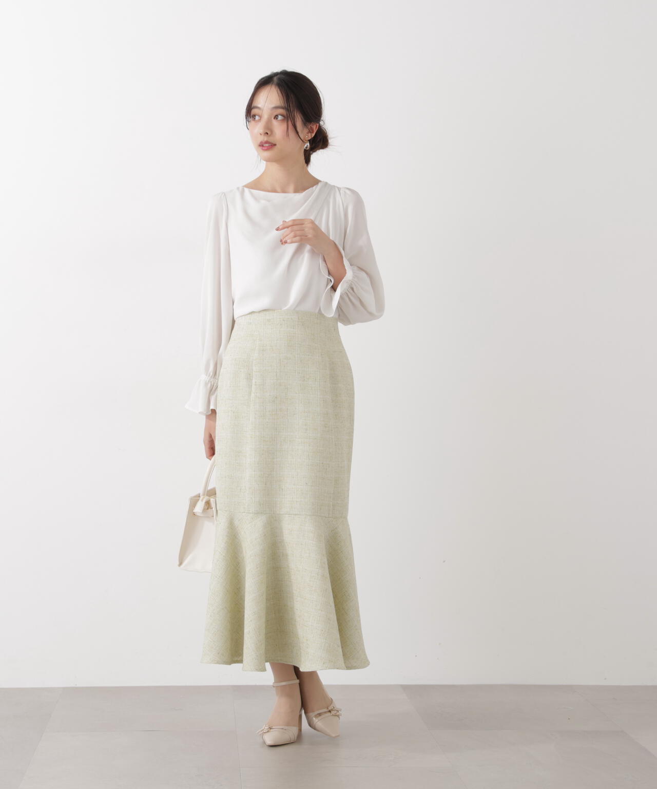 ＜ウォッシャブル＞キャンディースリーブニュアンスブラウス