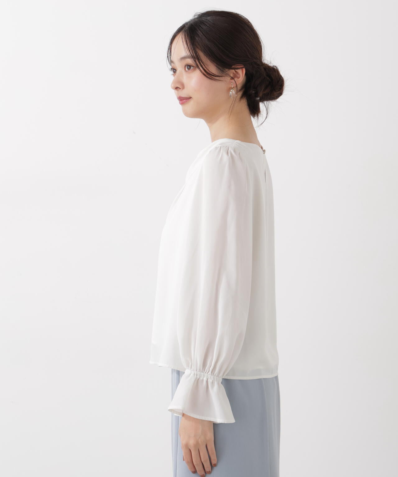＜ウォッシャブル＞キャンディースリーブニュアンスブラウス