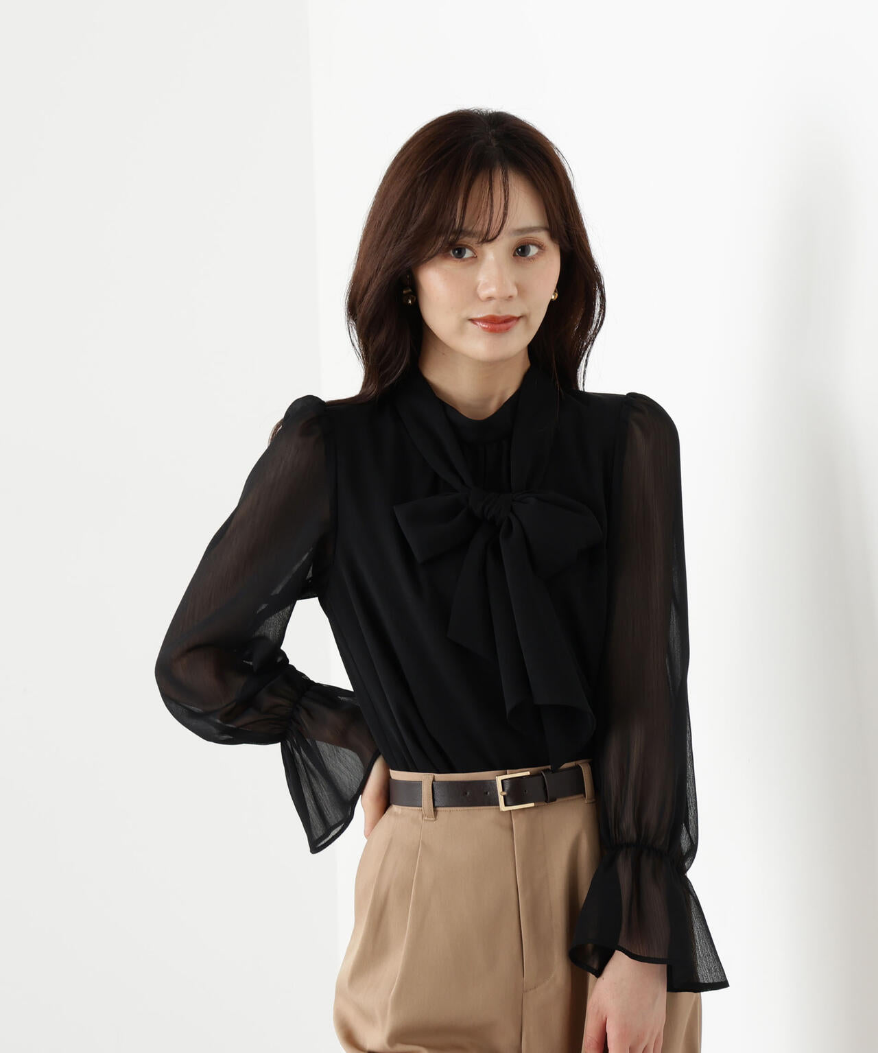 ＜ウォッシャブル＞ビッグリボン楊柳ブラウス