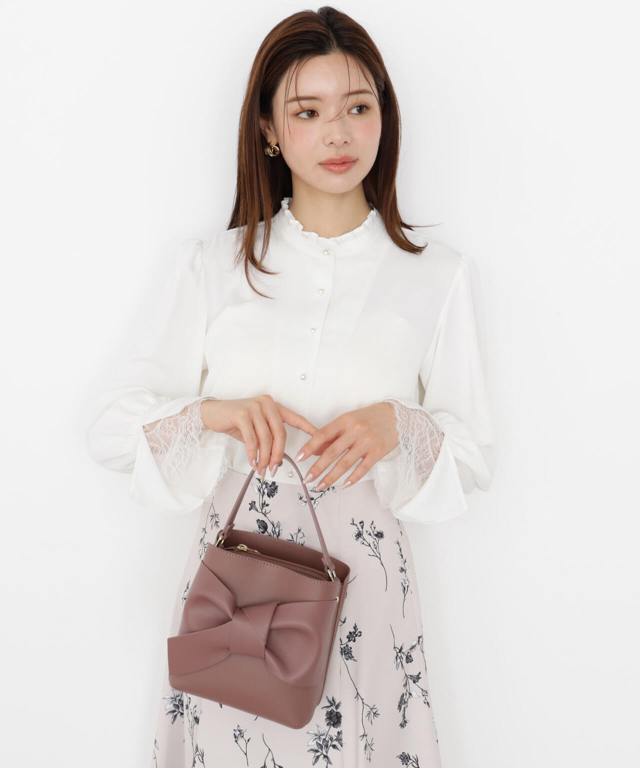 キャンディースリーブパールブラウス