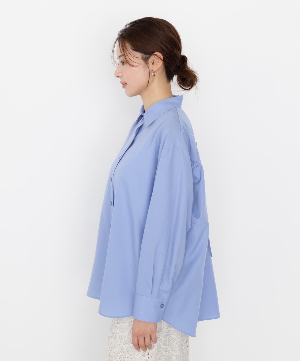 【松川星さん着用】＜ウォッシャブル＞バックリボンシャツ