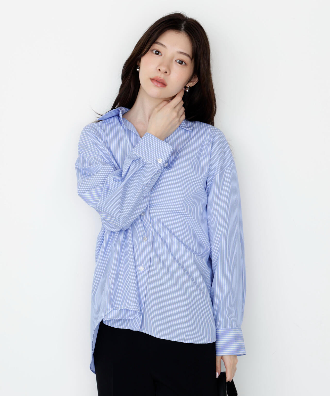 【松川星さん着用】＜ウォッシャブル＞バックリボンシャツ