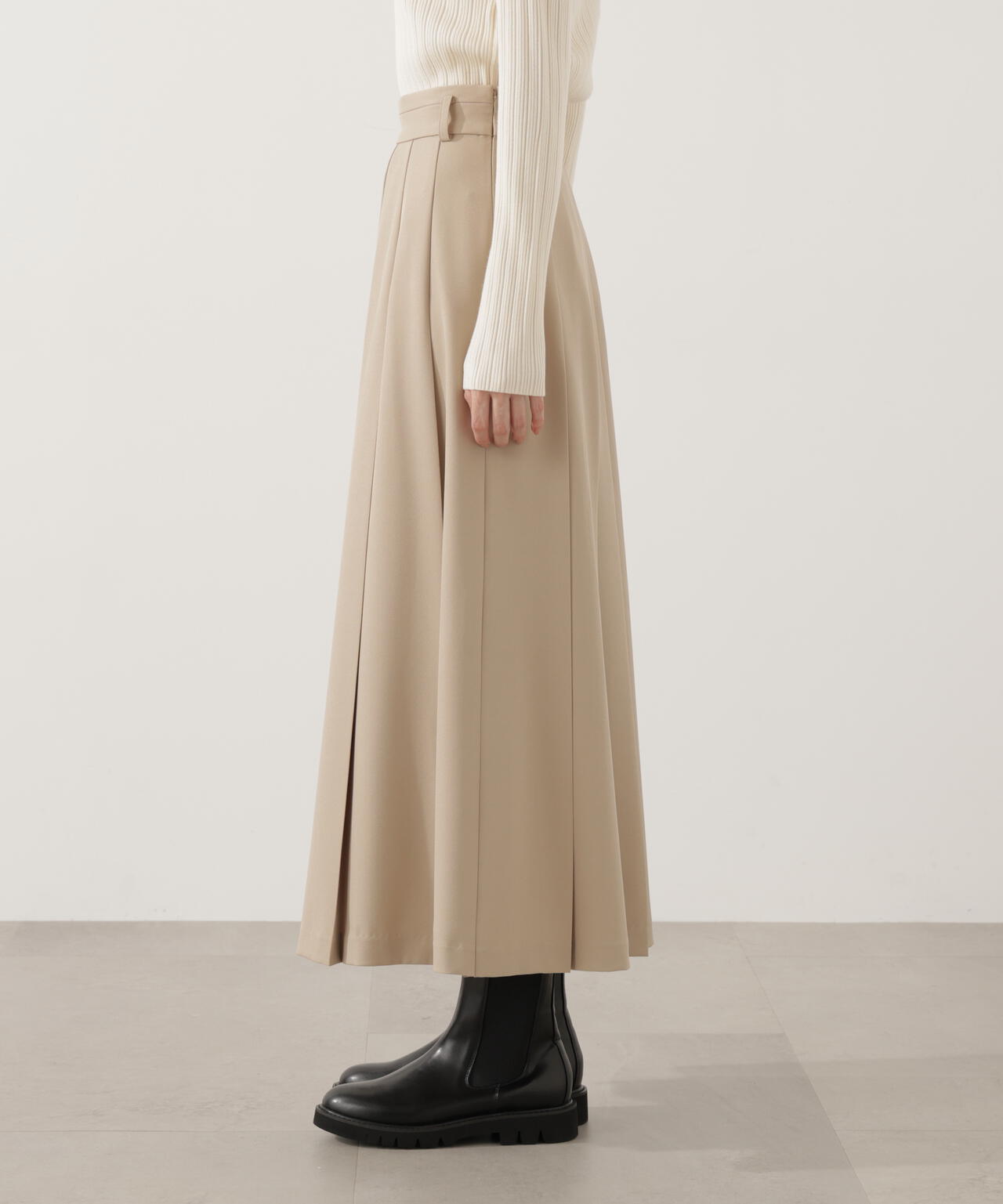 【青島心さん着用】プリーテッドスカート