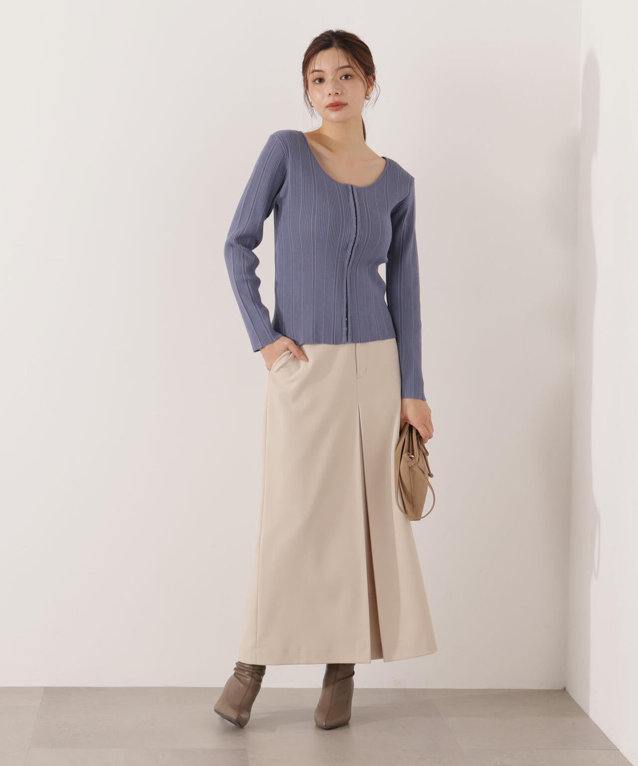 ウォッシャブル＞フロントタックナロースカート | PROPORTION